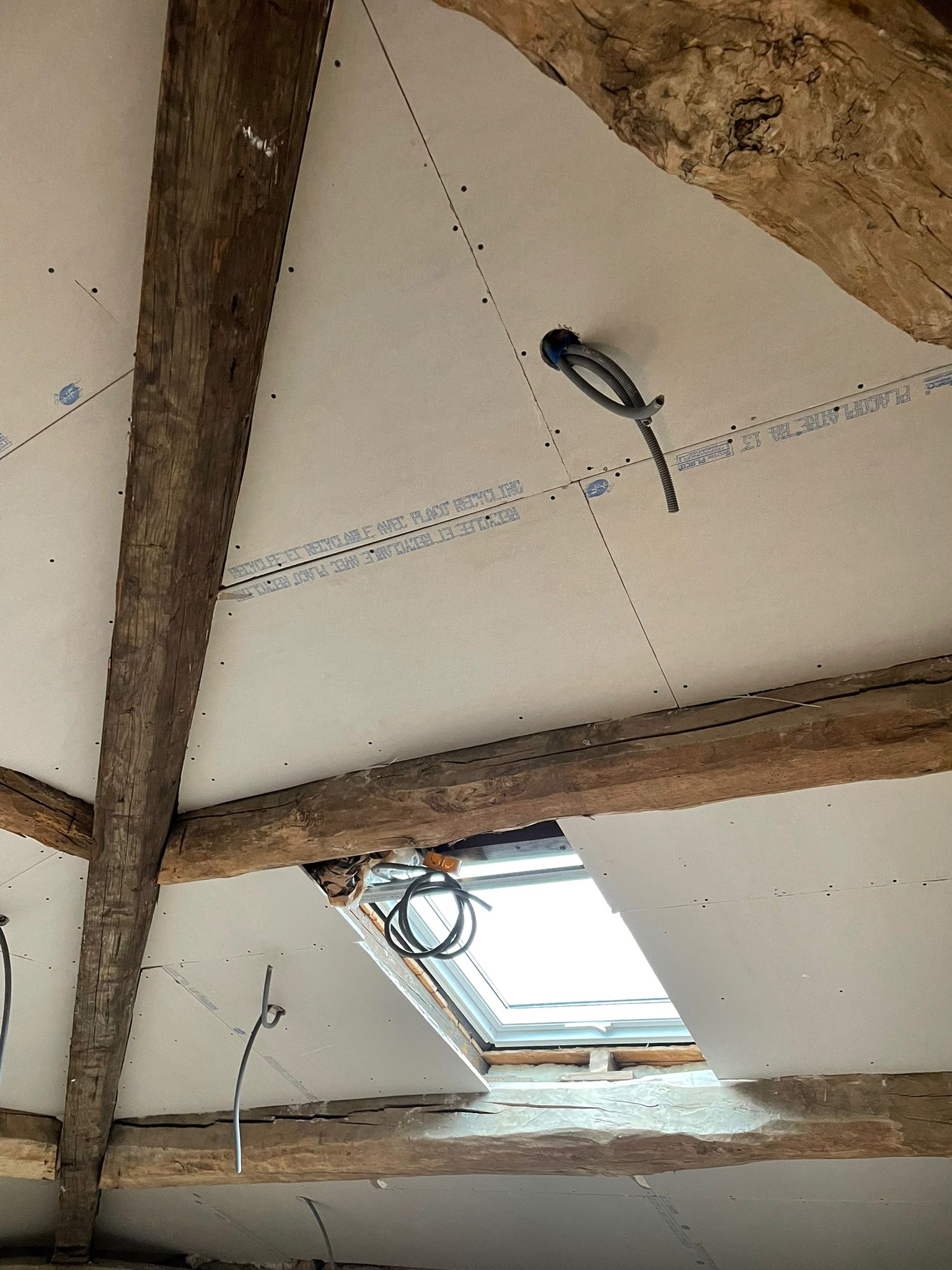 Faux plafond suspendu Bureau — Villeurbanne