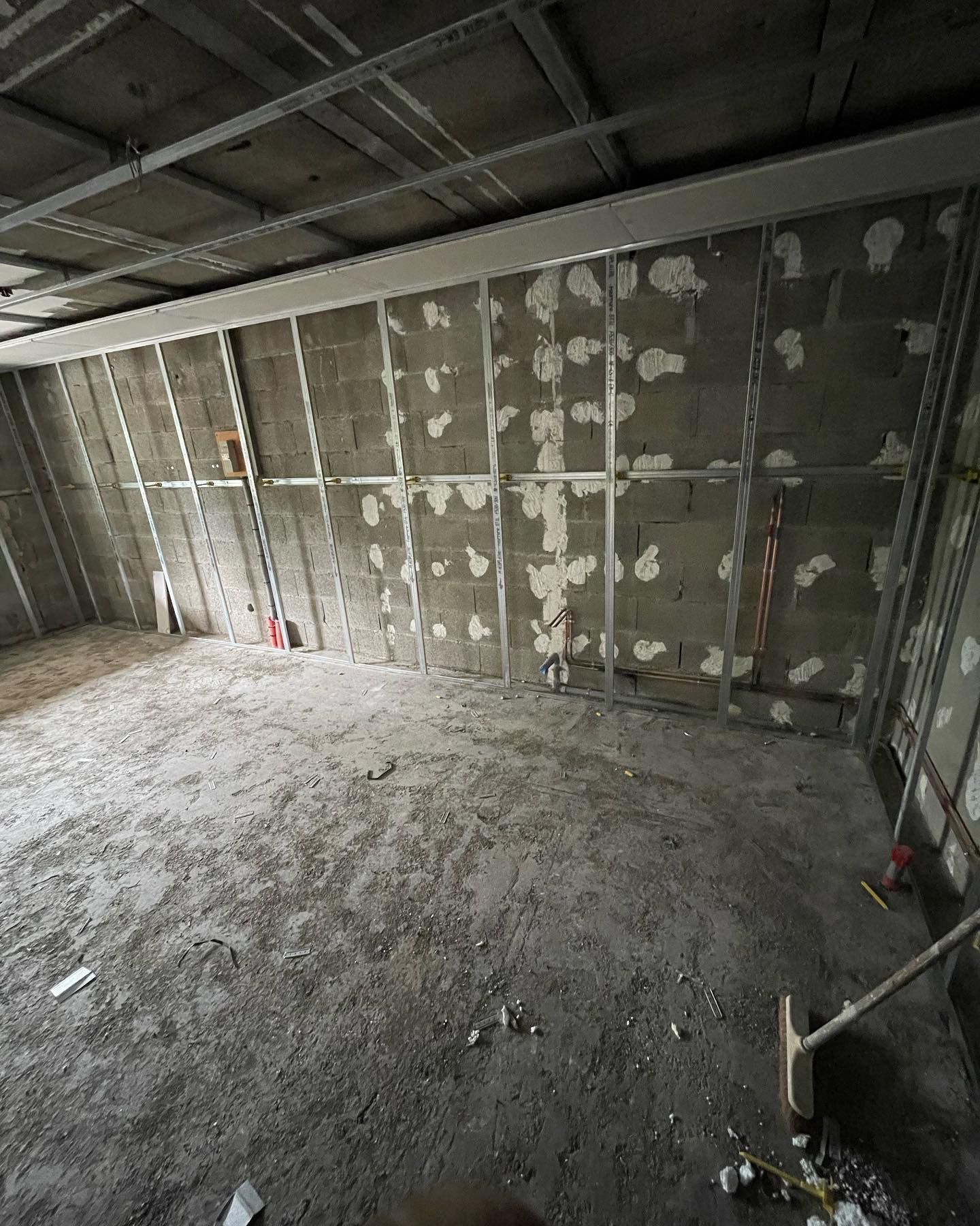 Plâtrerie & enduits Local commercial — Vénissieux