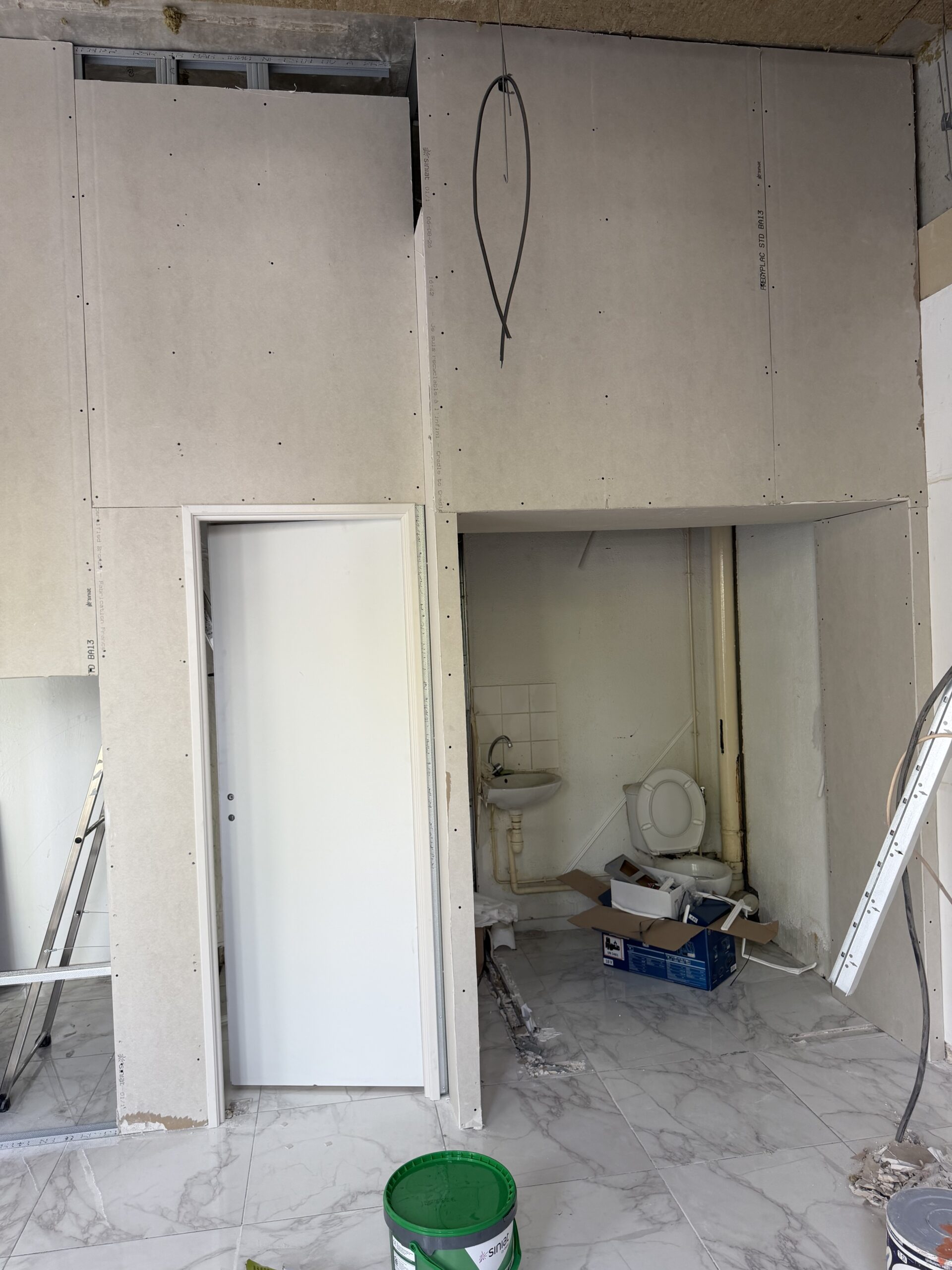 Laverie Speed Queen Décines travaux TC Bâtiment